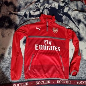 2016 Season ARSENAL Puma Quarter Zip Men's Size Medium.
